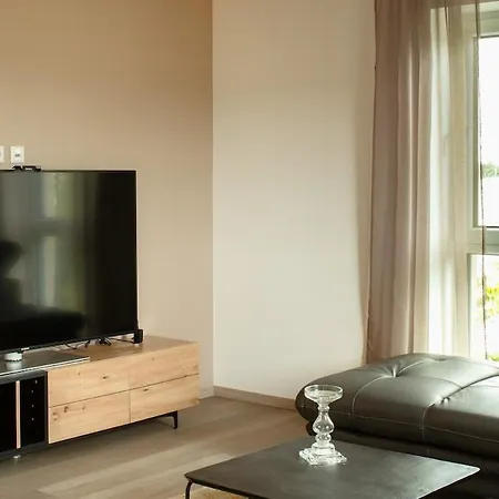 Apartment Luxurioeses, 2-zimmer-apartment 55 Qm Bis 3 Personen